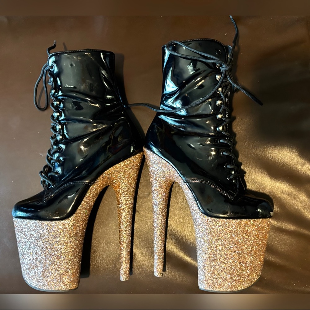 Pleaser Black and Gold Glitter Platform Boots